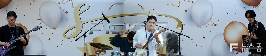 4인조 밴드 '위시스'