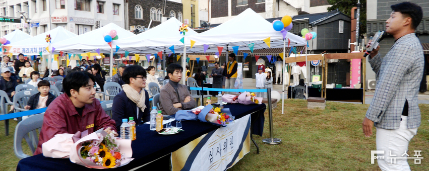 '스피커 페스티벌' 왕중왕전 심사위원을 맡은 (왼쪽부터) 연체 비보이 김종완 교수, 김중혁 남예종 실용음악학과장, 배치환 하울실용음악학원 원장.