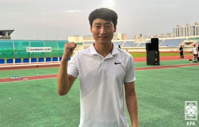 순천FCU15 이영수 감독