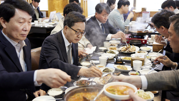 자영업자 살리기 운동 '저희 어무니 가게'를 들어보셨나요?