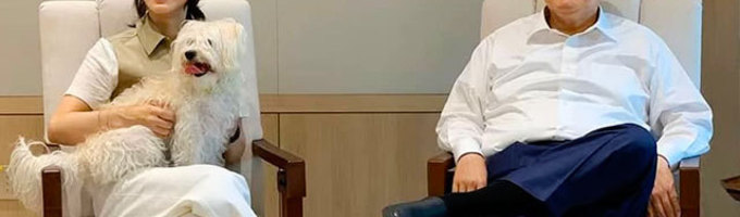 김건희 여사 구속... 헌정 사상 첫 전 대통령 부부 동시구속