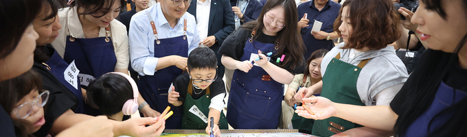 달달버스 첫 탑승자는 도담학교 학생과 부모들