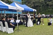 경기도 옛 청사 잔디마당 "청년 결혼식장으로 활용해주세요"