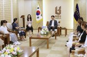 조용익 부천시장, 청사 견학 시민과 만나 "과학고 통해 교육 경쟁력 키울 것" 강조