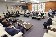 경기도의회 김진경 의장 ‘제11대 의회 후반기 입법정책위원회’ 위촉식 개최