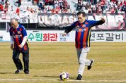 이재준 수원시장 “수원FC 선수들 열정과 투혼... 시민들 응원으로 승리하자”