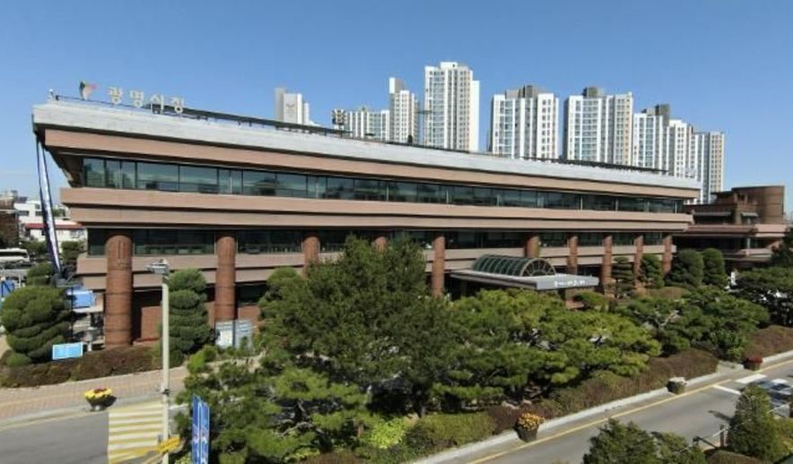 광명시, 시민의 돌봄 권리 전국 최초 명문화 '돌봄 통합지원 조례' 공포