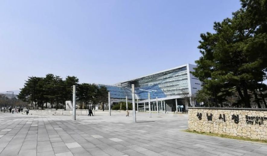 성남시민 10명 중 8명 "10년 후에도 성남에 살겠다"