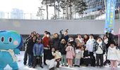 ‘경기도담뜰 겨울 눈밭 놀이터’ 개장…김동연 “아이들을 위해 만든 겨울왕국 마음껏 즐기시길”