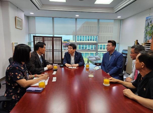 아시아국제마라톤연맹회장과 양기대의원