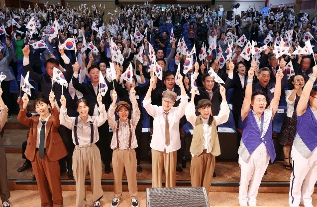 염종현 의장, 15일 '제78주년 광복절 경축행사' 참석