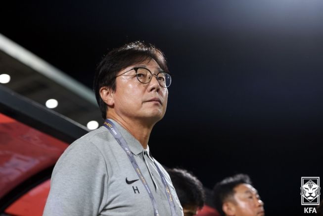 22세 이하 남자 축구 국가대표팀 황선홍 감독