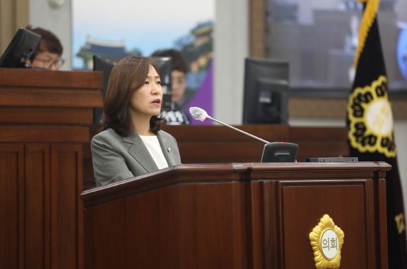 사정희 수원특례시의회 의원(더불어민주당, 매탄1·2·3·4동)