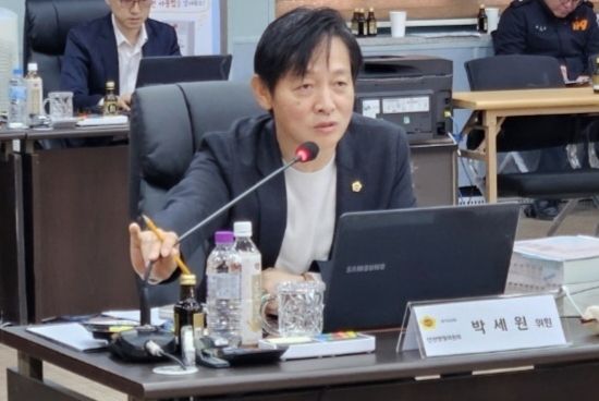 경기도의회 안전행정위원회 박세원 의원(더불어민주당, 화성3)