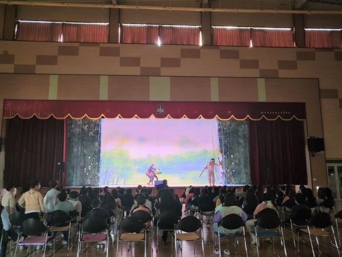 지평도서관 찾아가는 북콘서트 운영