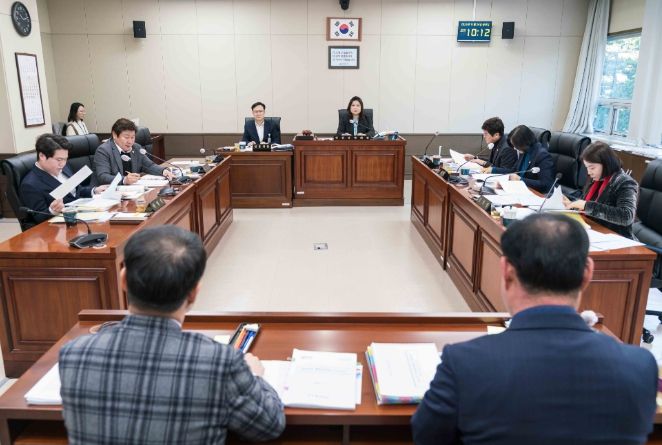 용인특례시의회 경제환경위원회, 행정사무감사 4일차