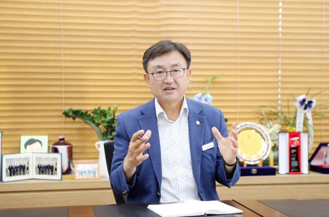 이천시의회 김하식 의장