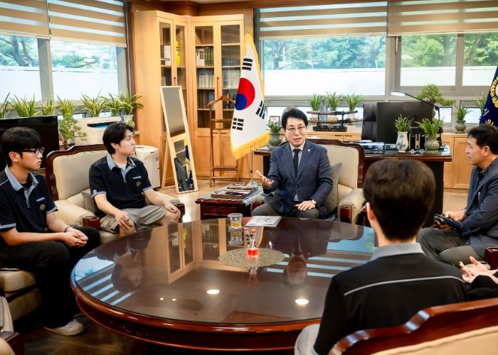 2024.07.31. 남양주시의회는 심석고등학교 학생들을 대상으로 의회체험교실을 개최했다.