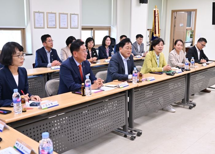 간담회 내용 청취