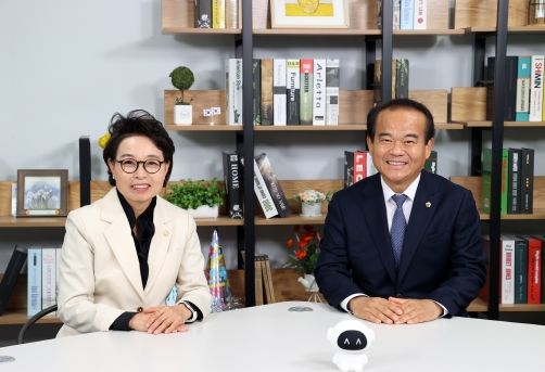 성남시의회, 과천시의회의 벤치마킹 방문 환영