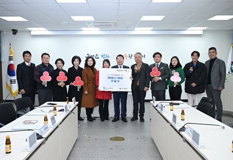 구리시, 따뜻한 나눔으로 희망의 겨울을 맞이하다..각계로부터 기부금품 전달받아