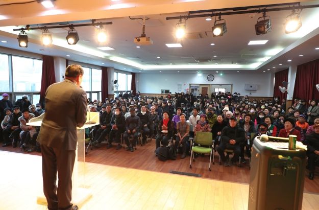안양시노인종합복지관, 산타클로스 효(孝) 콘서트 개최