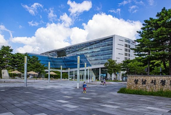 성남시 청소용역 경쟁입찰 전환으로 200억 예산 절감