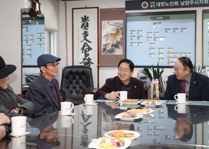 남양주시, 설 명절 맞아 소외계층 27개소 위문…희망 메시지 전달