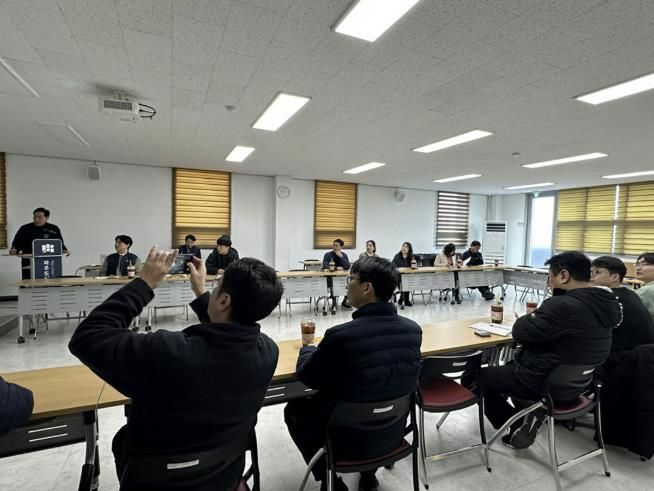 3월 7일 파주도시관광공사 월롱청사 3층 회의실에서 임직원을 대상으로 직무능력 향상을 위한 도시아카데미(직무특화교육)실시