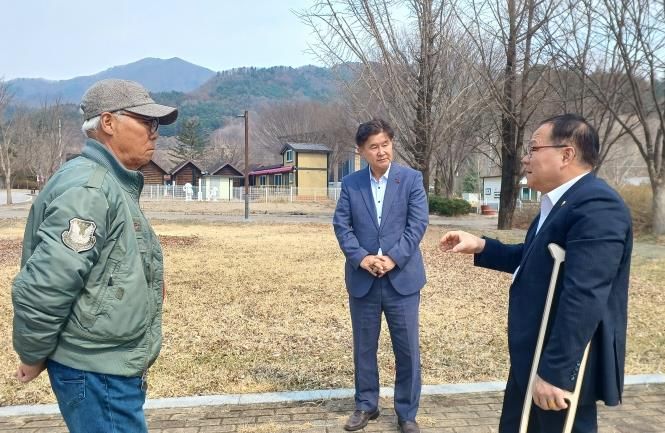 경기도의회 박재용 의원, 연인산도립공원 누구나 즐길수 있어야...무장애 도립공원 필요성 공감