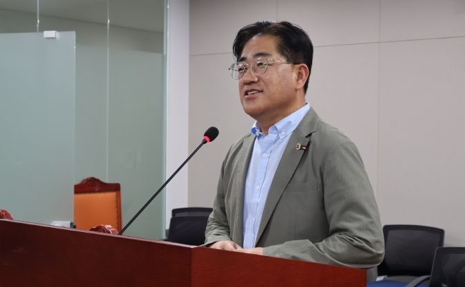 경기도의회 미래과학협력위원회 이기형 의원(더불어민주당, 김포4)