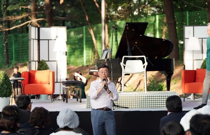 신상진 성남시장, 성남물빛정원 첫 시민 초청 음악회 참석