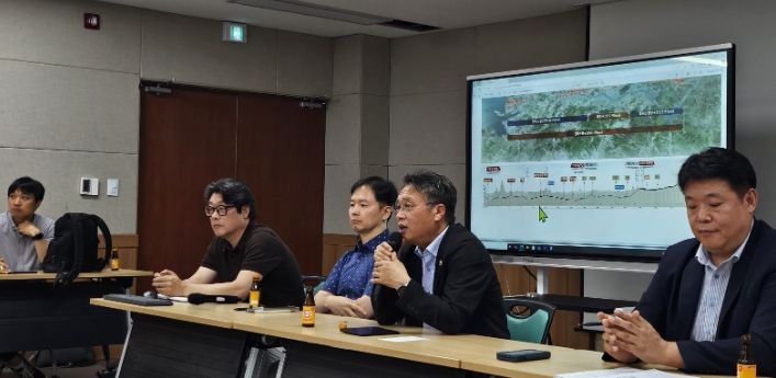 이석균 경기도의원, GTX-B 마석역 전기시설 논란 해소 위한 정담회 개최…주민과 직접 소통
