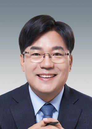 경기도의회 보건복지위원회 최만식 의원(더불어민주당, 성남2)