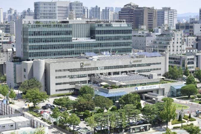 수원시청사
