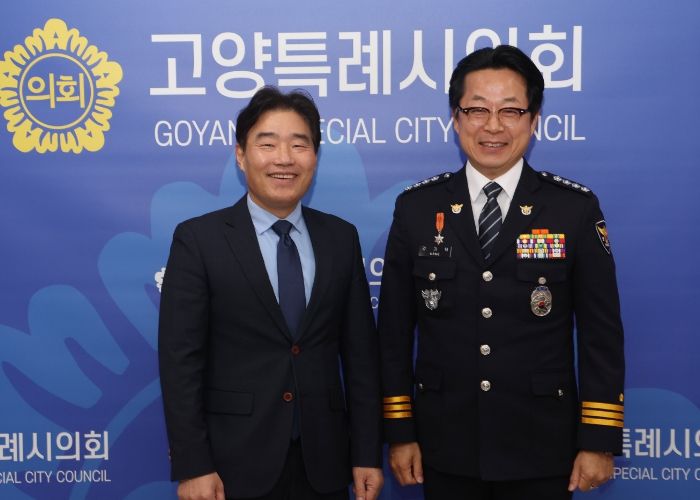 고양특례시의회 김운남 의장, 일산서부경찰서장과 대화동 원형육교 인근 보행환경 개선 방안 모색